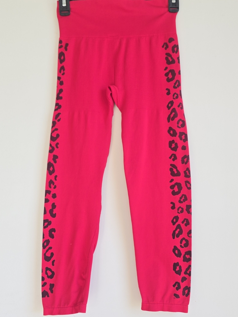 PINK Victoria's Secret Red Seamless Leggings Size S - Picture 3 of 4